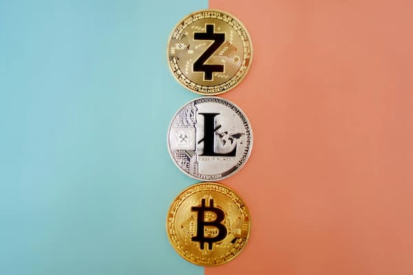 现货黄金历史最高价多少钱一盎司